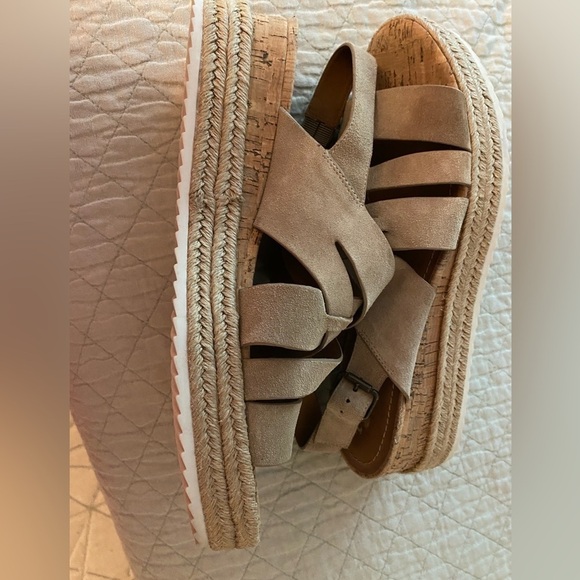 Trask espadrille sandals, size 11. Leather suede. Tan or light brown color. - Picture 7 of 9